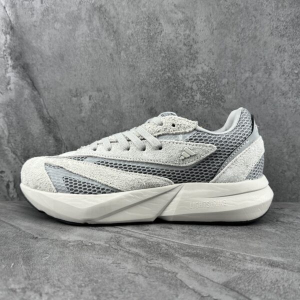 Adidas Lightblaze