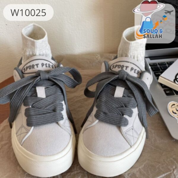 سنيكرز كاجوال كلاسيكي (Casual Classic Sneakers)