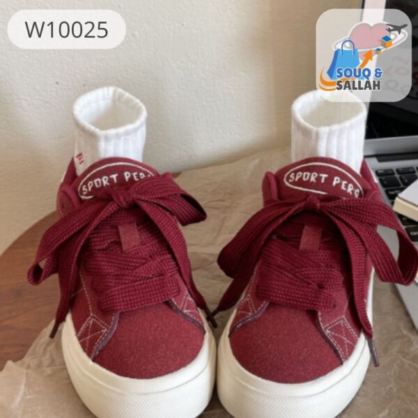 سنيكرز كاجوال كلاسيكي (Casual Classic Sneakers)
