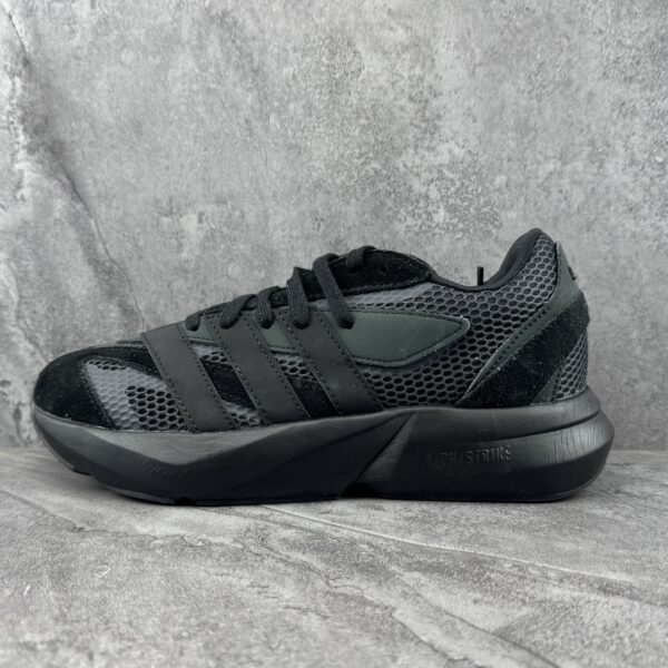Adidas Lightblaze