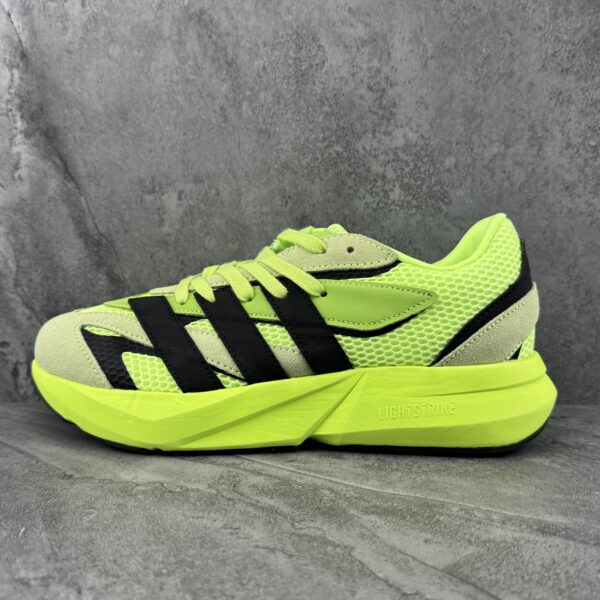 Adidas Lightblaze