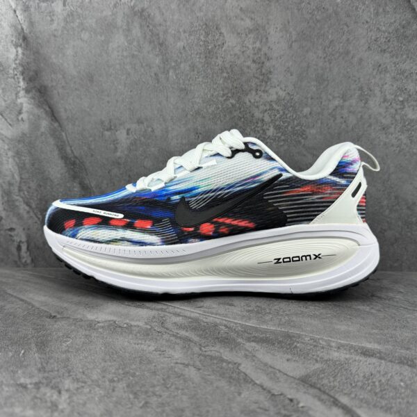 Nike Vomero 18
