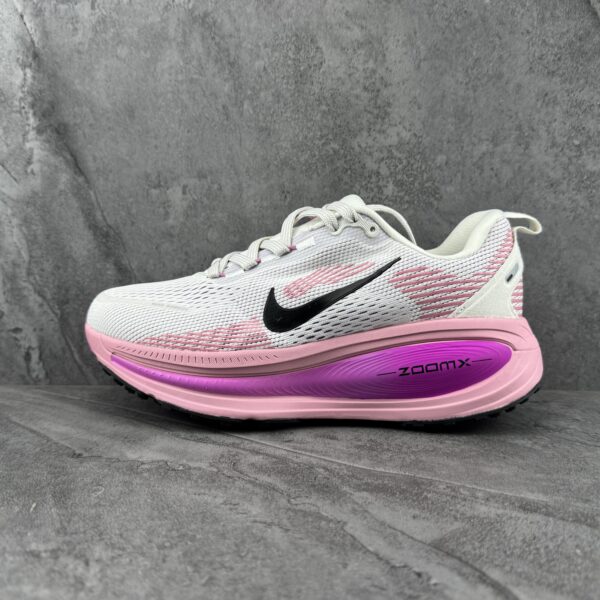 Nike Vomero 18
