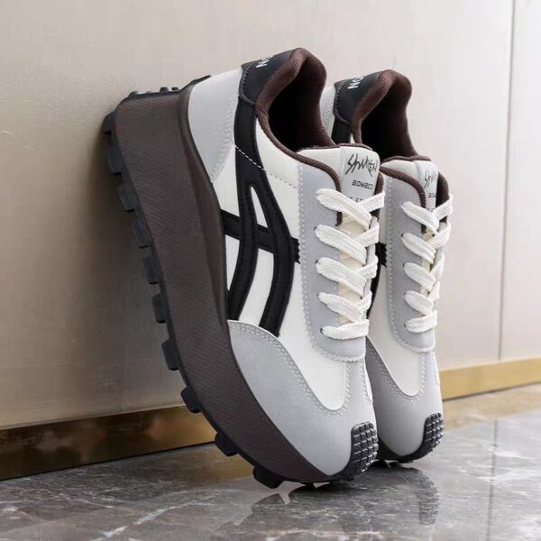 سنيكرز نسائي كاجوال (Casual Street Sneakers)