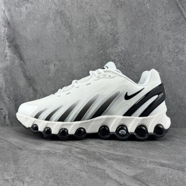 Nike Air Max Dn8