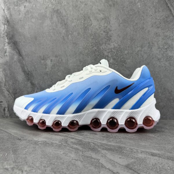 Nike Air Max Dn8