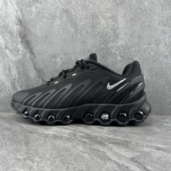 Nike Air Max Dn8