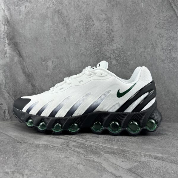 Nike Air Max Dn8