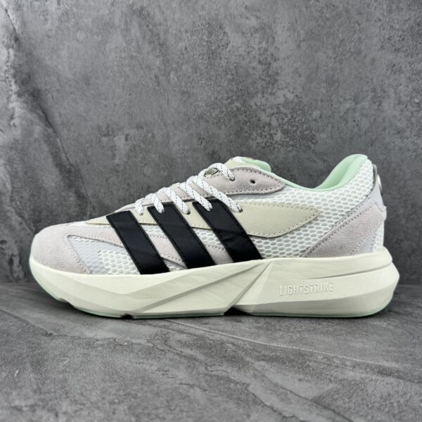 Adidas Lightblaze