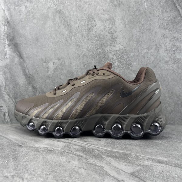 Nike Air Max Dn8