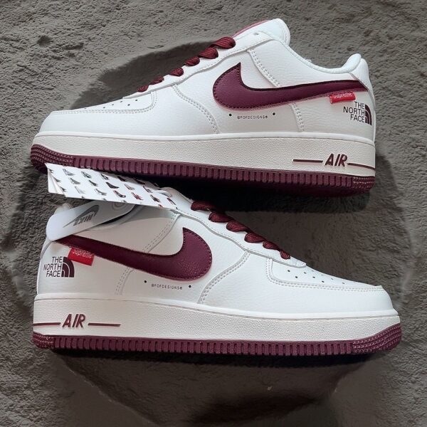 NIKE AIR FORCE 1
