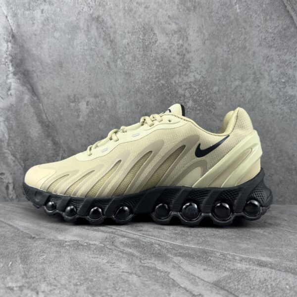 Nike Air Max Dn8