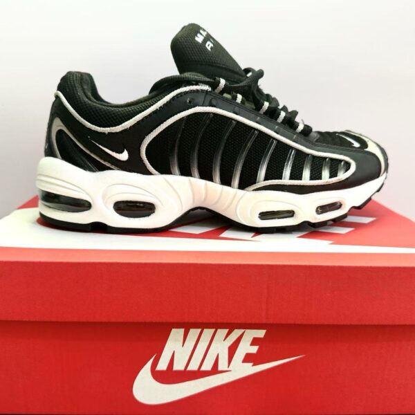 Nike TN Air Max Tailwind 4
