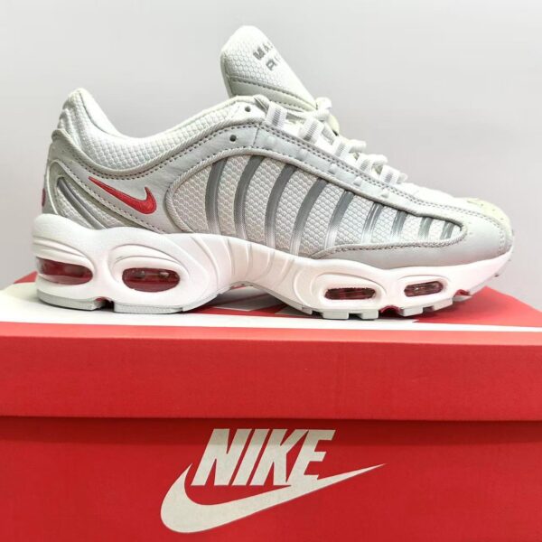 Nike TN Air Max Tailwind 4