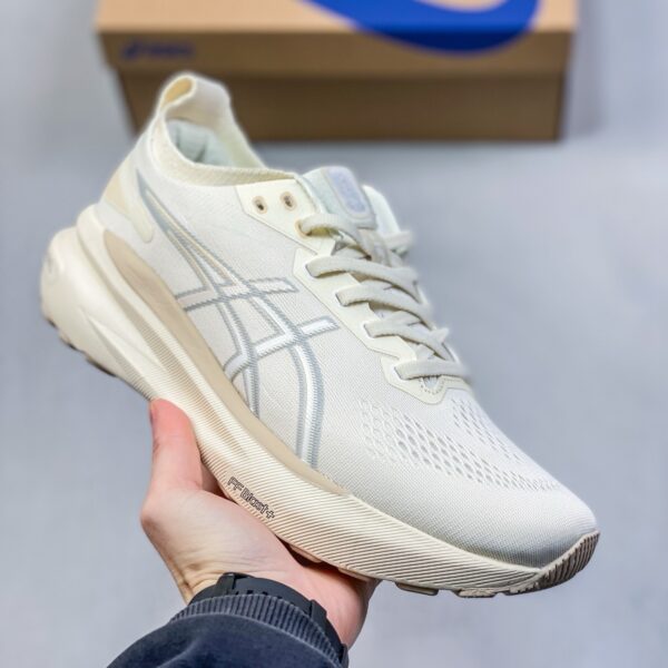ASICS Gel - Kayano 31